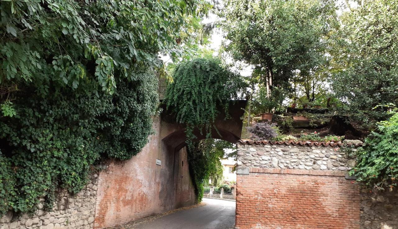 Vicolo Del Nido B&B Paderno Franciacorta Екстериор снимка