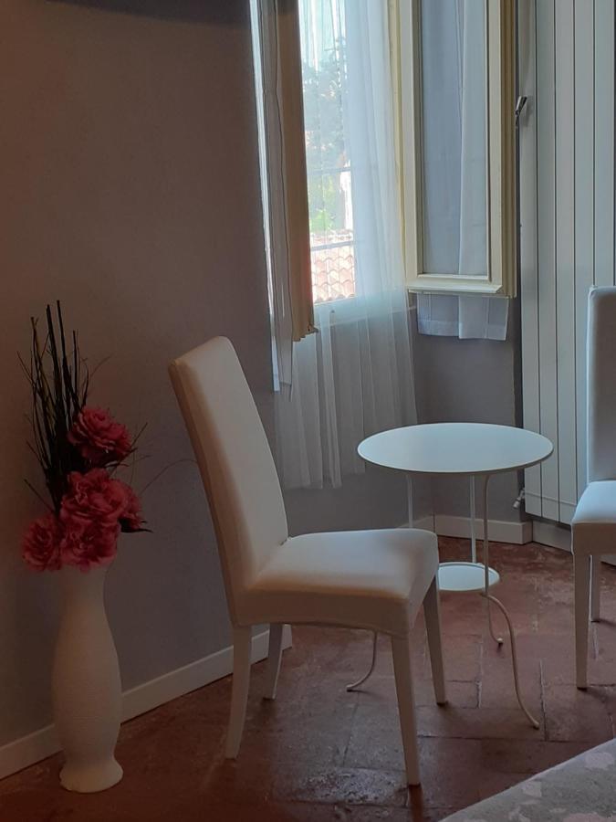 Vicolo Del Nido B&B Paderno Franciacorta Екстериор снимка