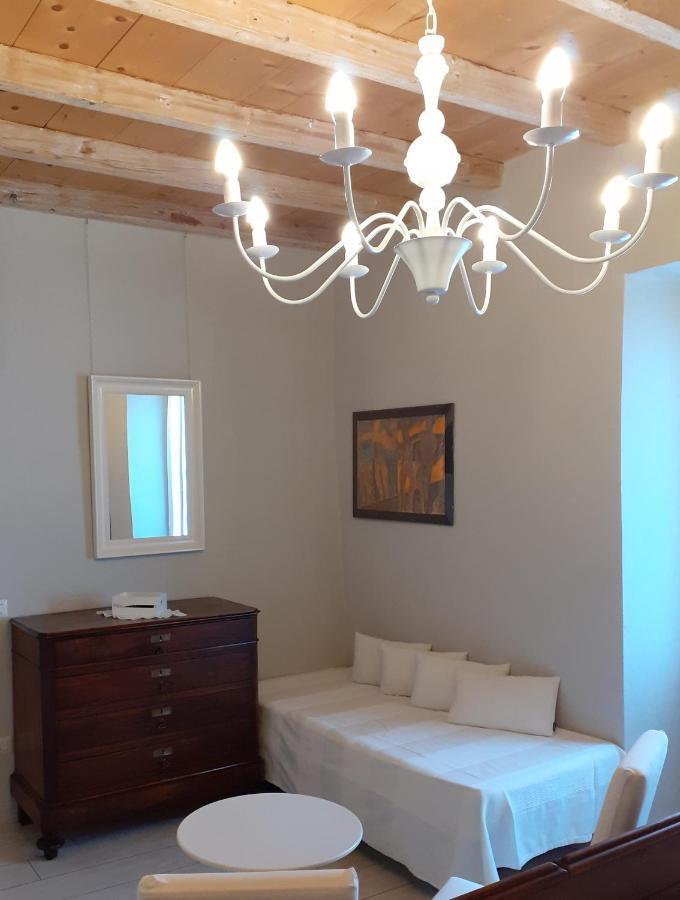 Vicolo Del Nido B&B Paderno Franciacorta Екстериор снимка