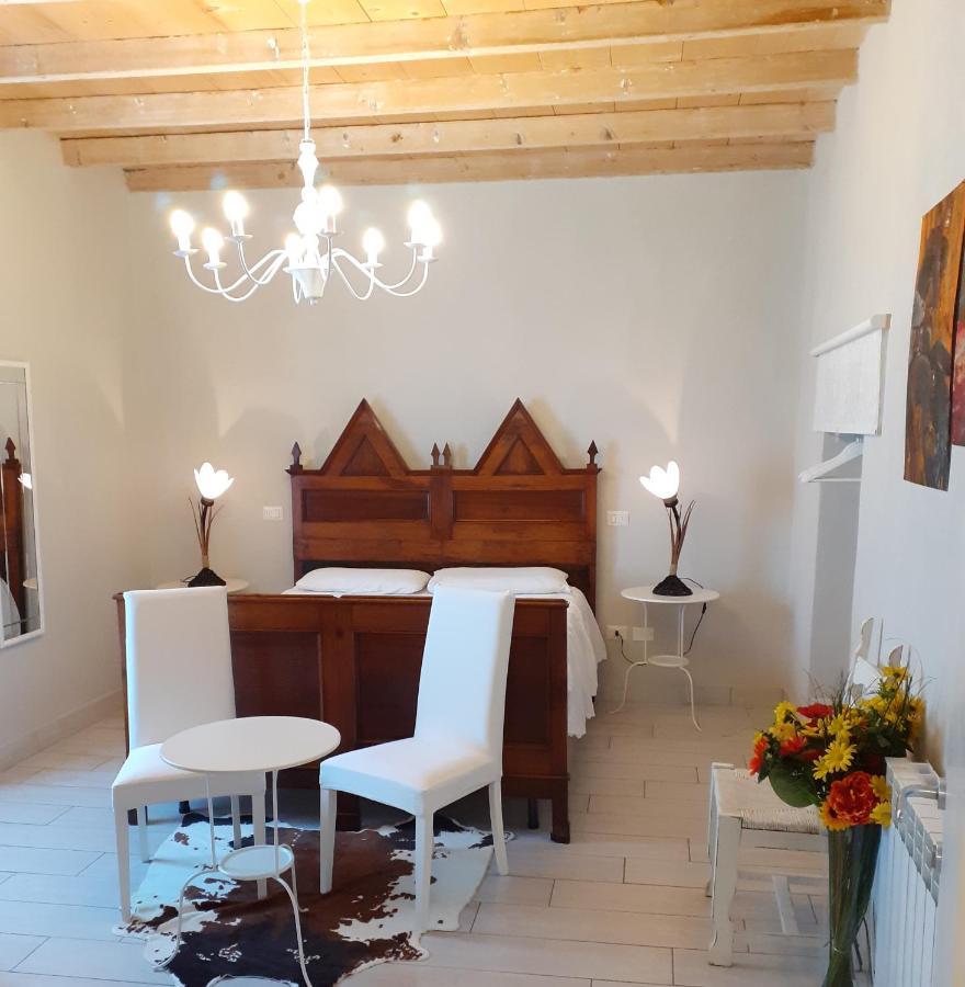 Vicolo Del Nido B&B Paderno Franciacorta Екстериор снимка